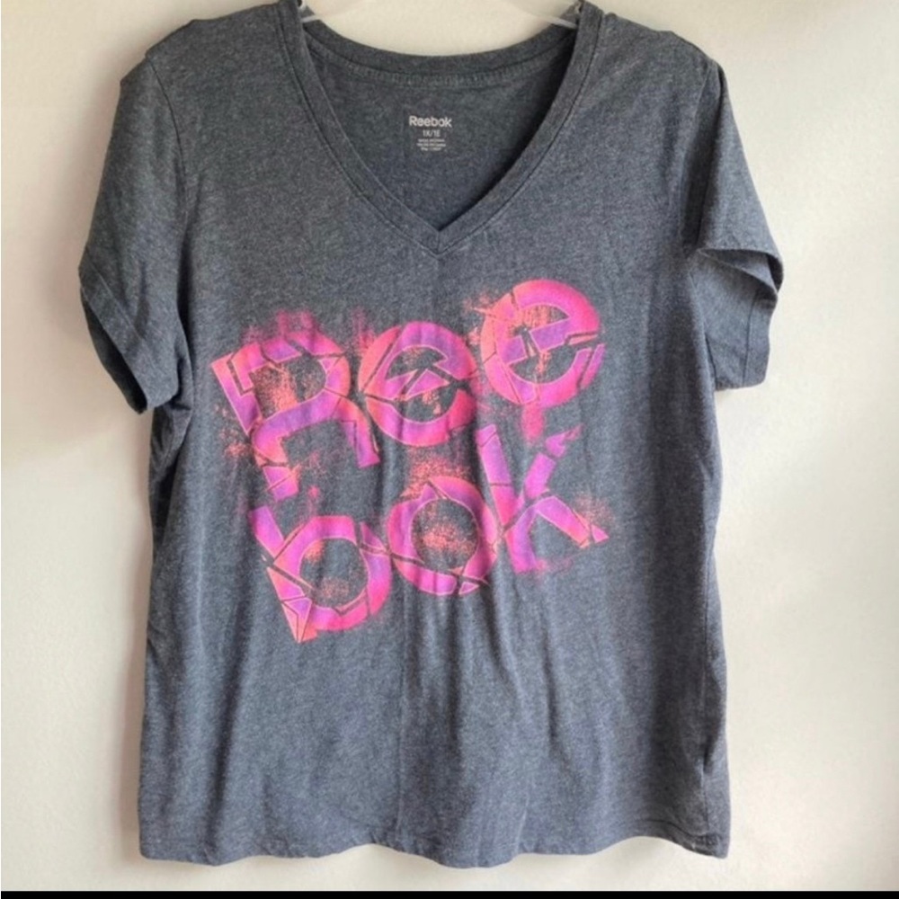 Reebok Graphic V-Neck T-Shirt 1X